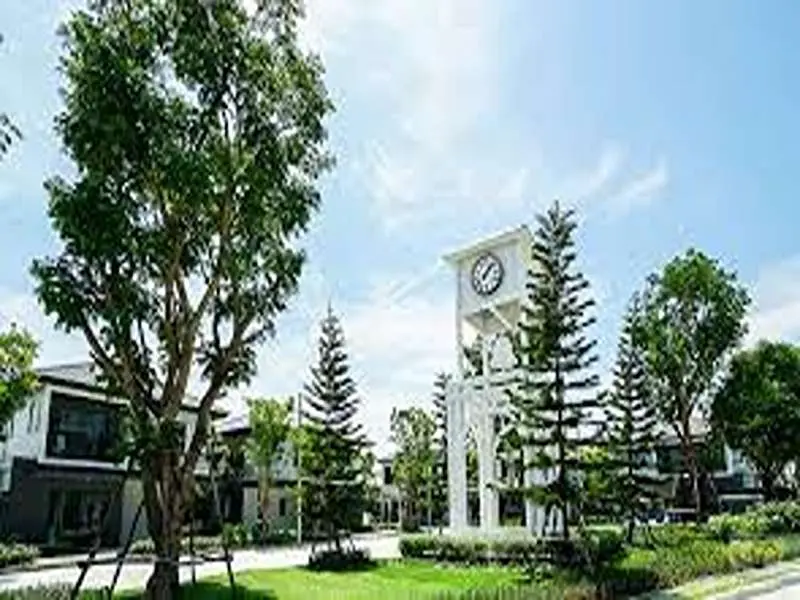 บริทาเนีย อมตะ – พานทอง