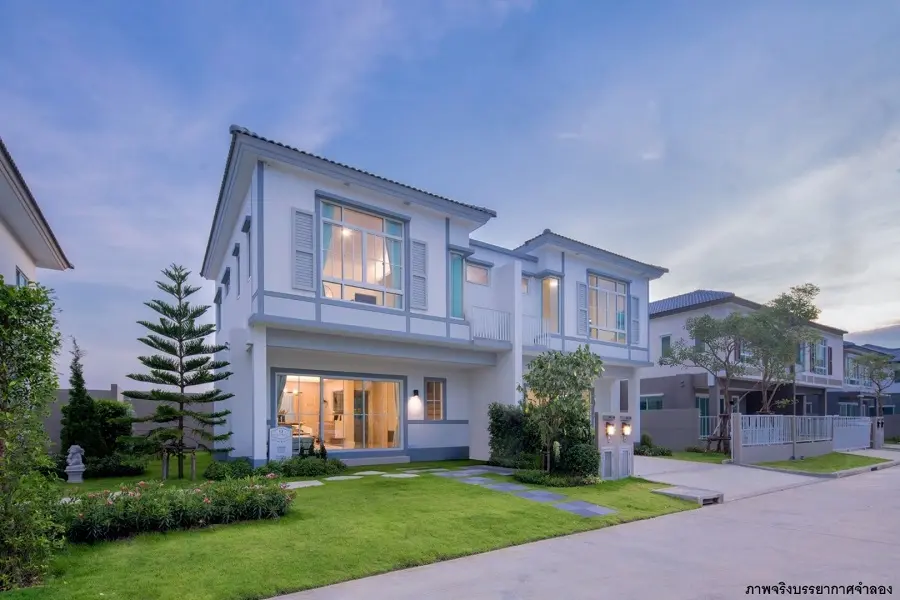 คิว ดิสทริค บางนา – กิ่งแก้ว